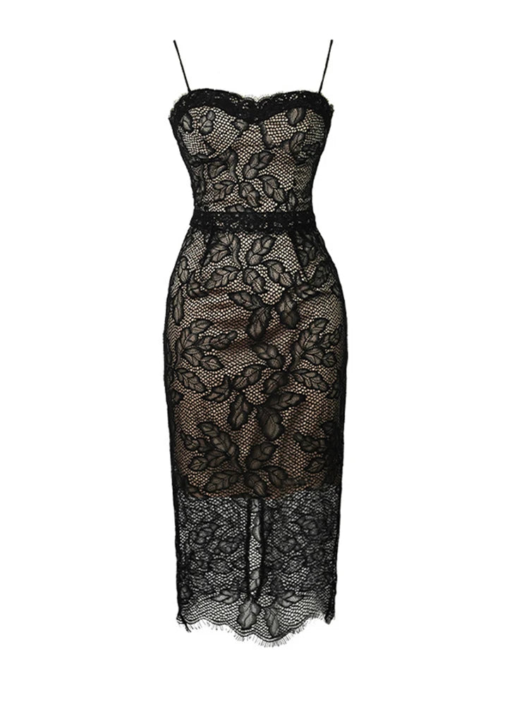 CONJUNTO DE ENCAJE NEGRO