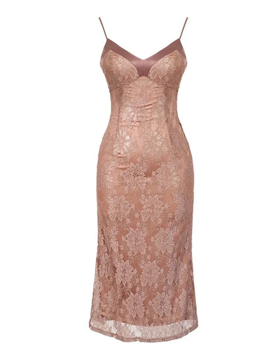 VESTIDO LENCERO EN ENCAJE CON ESCOTE EN V